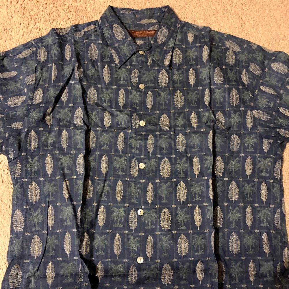 Tori Richards aloha shirts